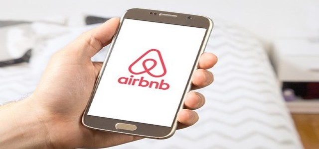 Airbnb reveals a simplified host-only fee structure prior to its IPO